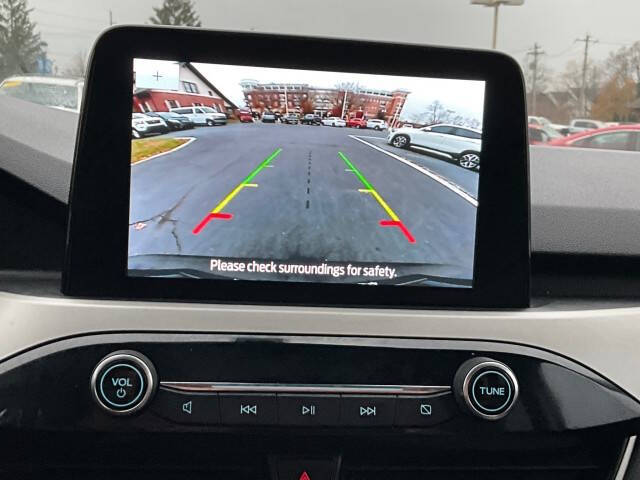 2022 Ford Escape Plug-In Hybrid SE