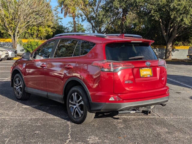 2016 Toyota RAV4 LE