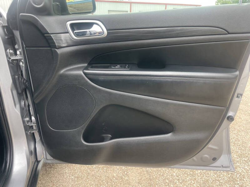 2019 Jeep Grand Cherokee Laredo E
