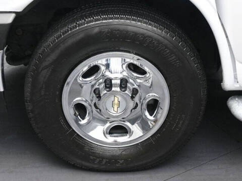 2024 Chevrolet Express 2500