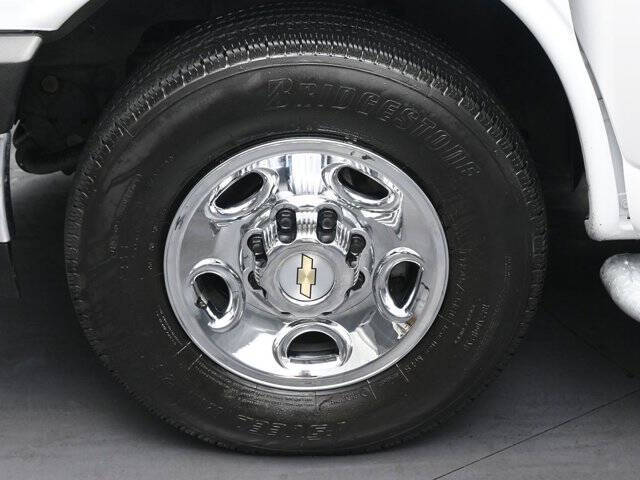2024 Chevrolet Express 2500