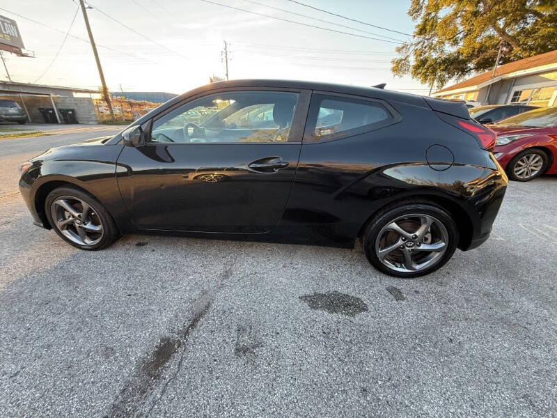 2019 Hyundai Veloster 2.0L Premium