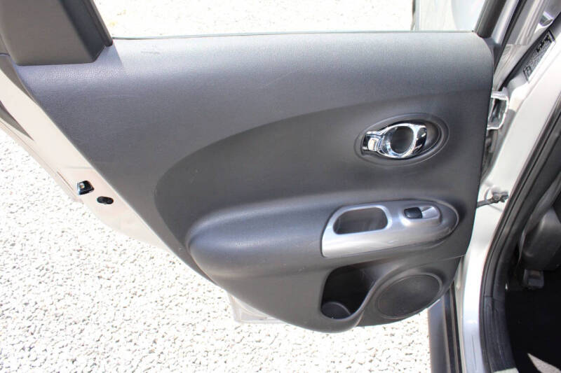 2011 Nissan JUKE S