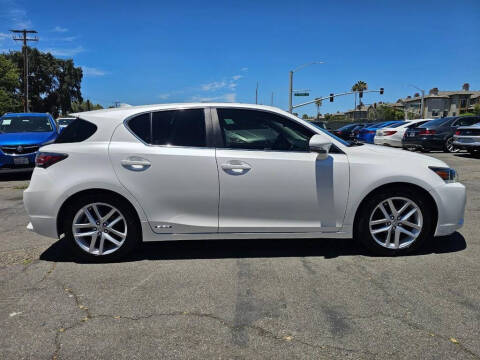 2016 Lexus CT 200h