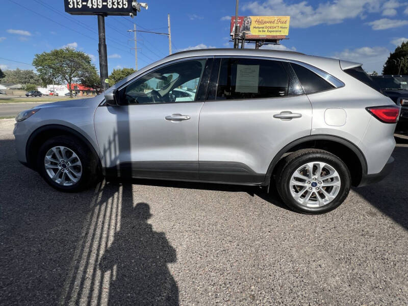 2020 Ford Escape SE