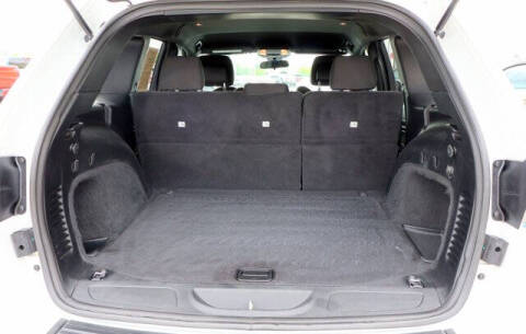 2020 Jeep Grand Cherokee Laredo E