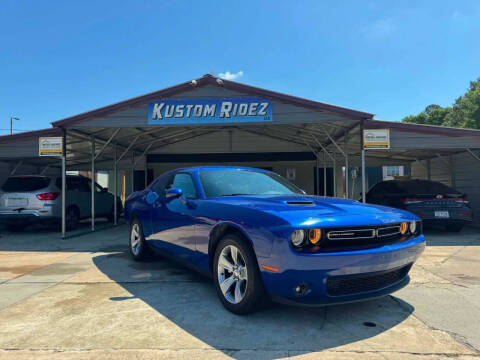 2021 Dodge Challenger SXT