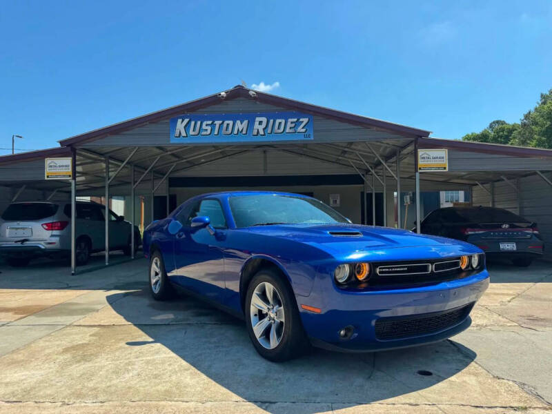 2021 Dodge Challenger SXT