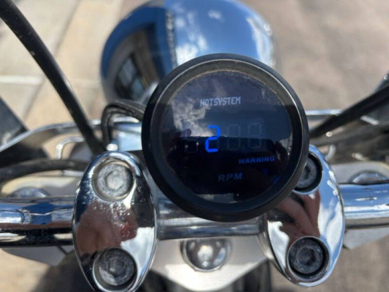 2006 Kawasaki Vulcan 900 Classic
