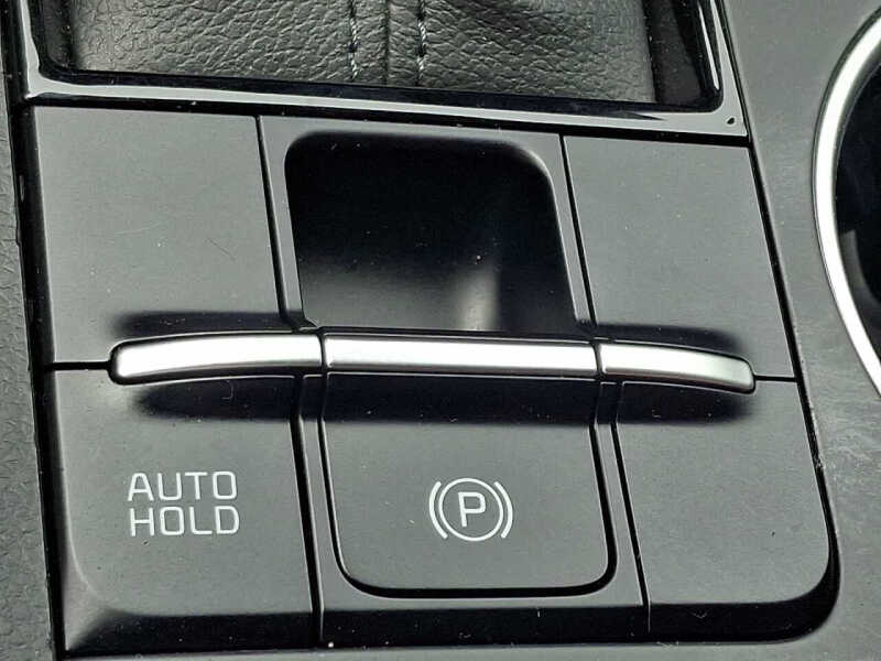 2023 Kia K5