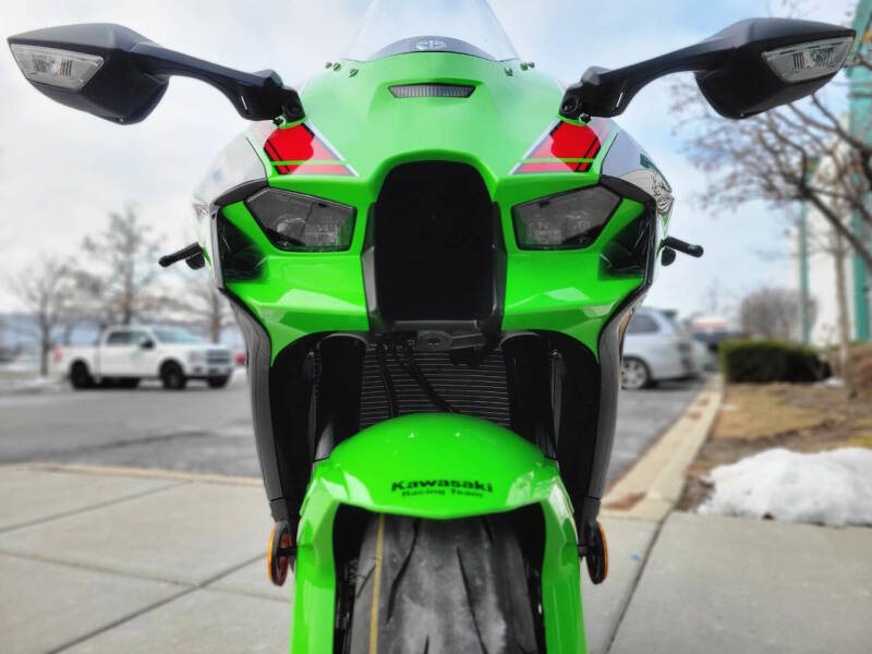 2024 Kawasaki Ninja Zx-10R KRT ABS Edition