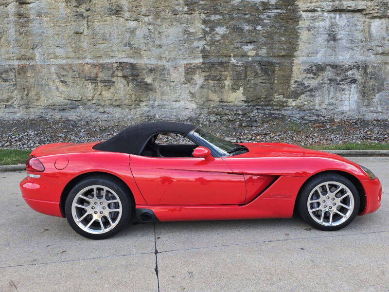 2003 Dodge Viper SRT-10