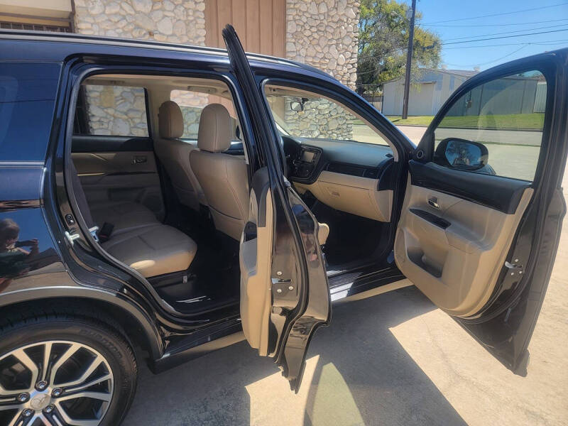 2016 Mitsubishi Outlander SEL