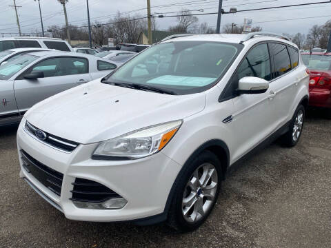 2014 Ford Escape for sale at 4th Street Auto in Louisville KY