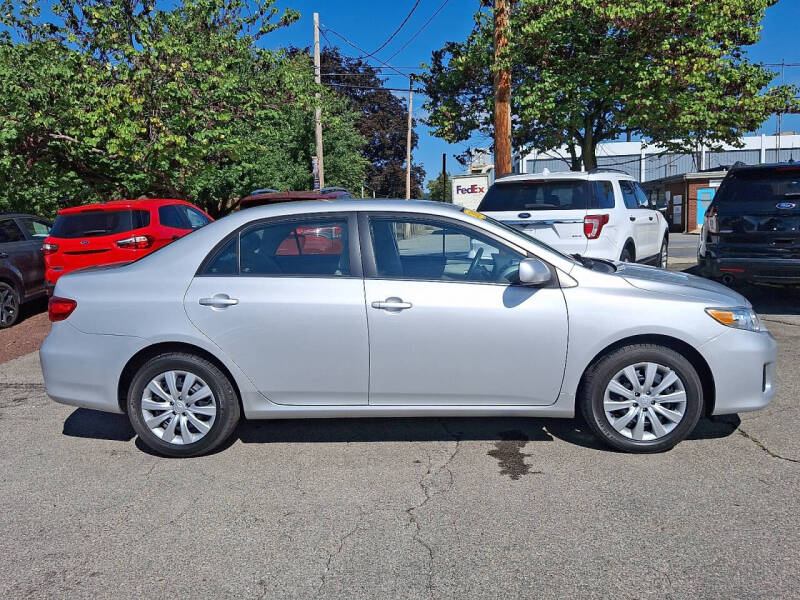 2013 Toyota Corolla LE