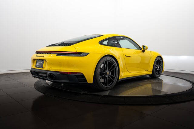 2023 Porsche 911 Carrera GTS