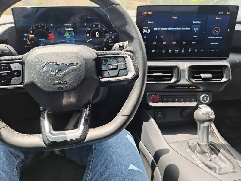 2025 Ford Mustang EcoBoost