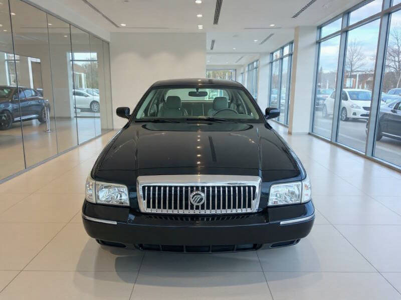 2010 Mercury Grand Marquis LS