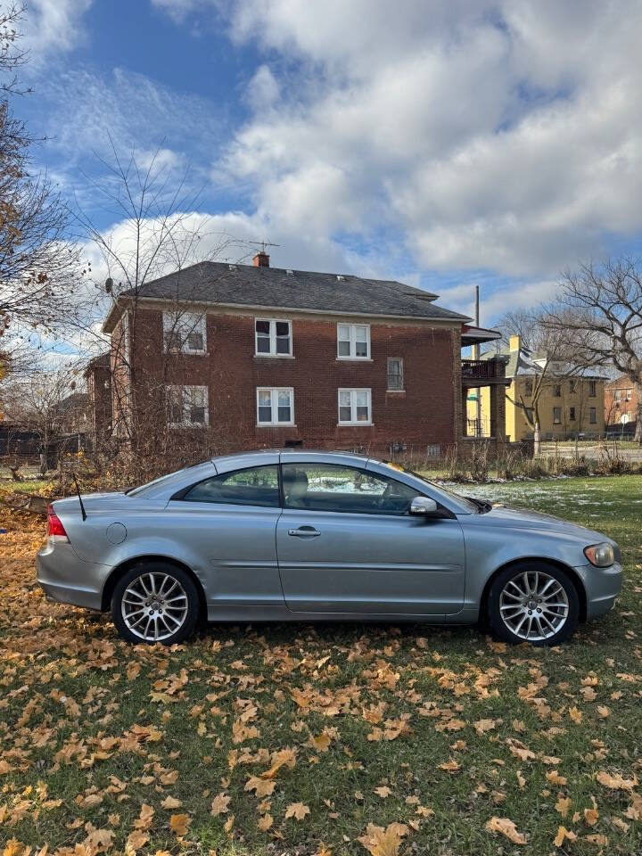 2008 Volvo C70 for sale at H & H AUTO GROUP in Detroit, MI