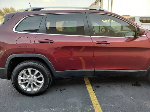 2019 Jeep Cherokee Latitude