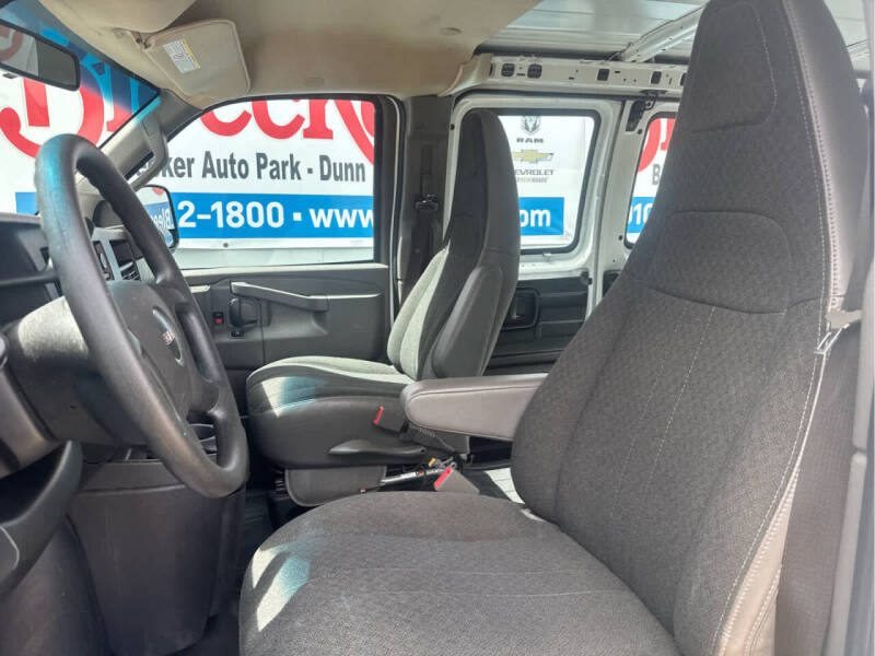 2023 GMC Savana 2500