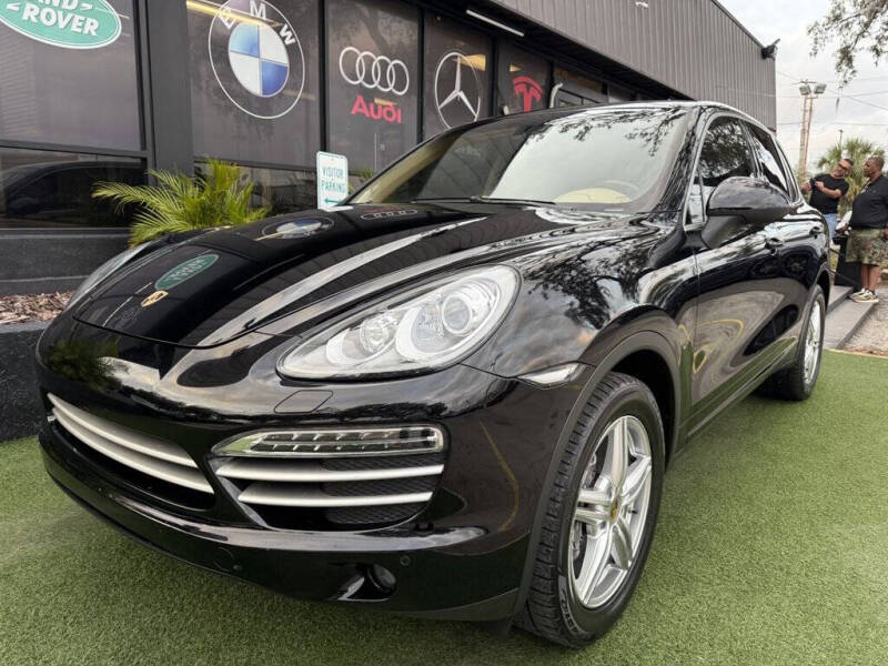 2014 Porsche Cayenne Platinum