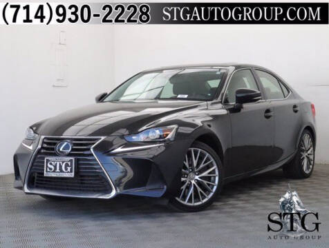 2017 Lexus IS 200t