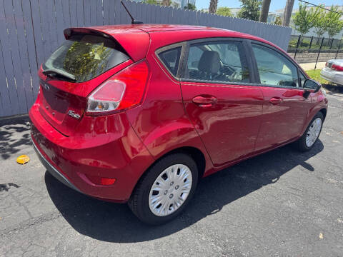 2017 Ford Fiesta SE