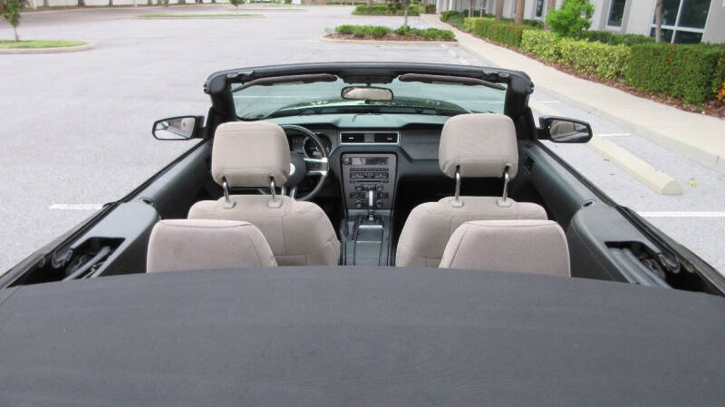 2014 Ford Mustang V6