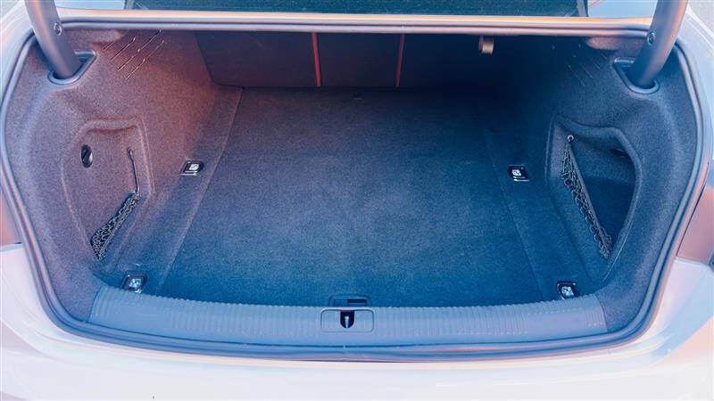 2019 Audi A4 quattro Premium Plus 45 TFSI