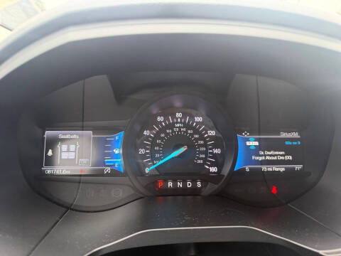 2022 Ford Edge SE