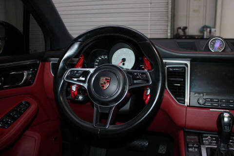 2018 Porsche Macan S