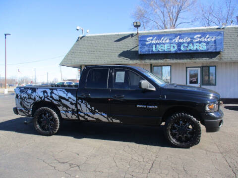 2004 Dodge Ram 1500 for sale at SHULTS AUTO SALES INC. in Crystal Lake IL