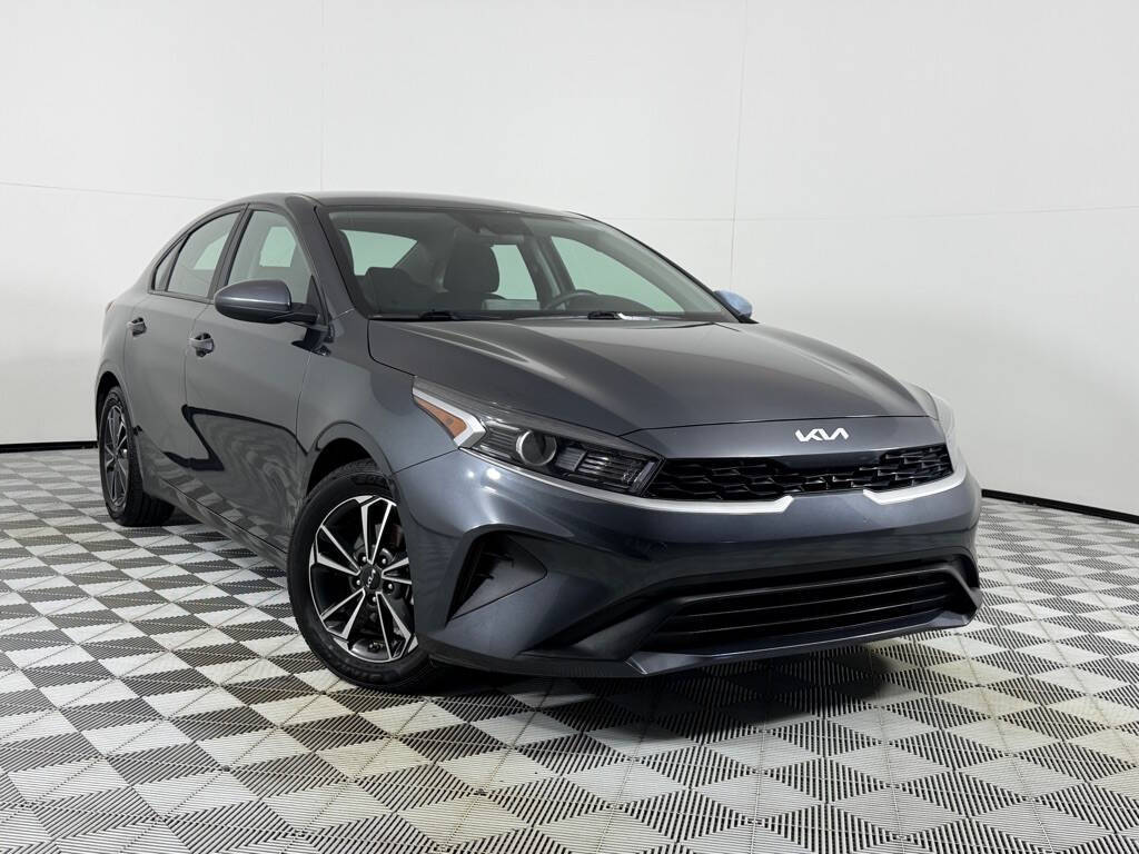 Gray 2024 Kia Forte LX LX 4dr Sedan 2