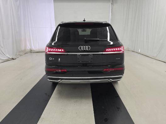 2022 Audi Q7 quattro Premium Plus 55 TFSI