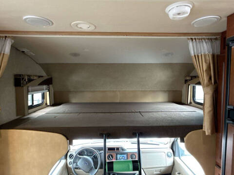 2013 Ford E-Series E-450 SD