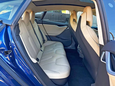 2017 Tesla Model S 75D