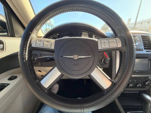 2005 Chrysler 300 Touring