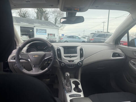 2017 Chevrolet Cruze LS Auto