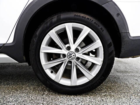 2017 Volkswagen Golf Alltrack TSI SE 4Motion