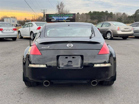 2004 Nissan 350Z