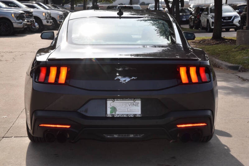 2024 Ford Mustang EcoBoost Premium