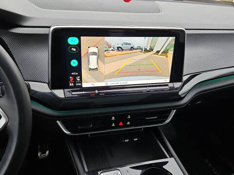 2025 Volkswagen Atlas Cross Sport SEL Premium R-Line 4Motion