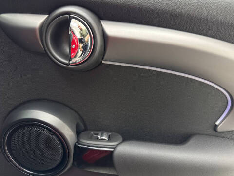 2023 MINI Hardtop 4 Door Cooper