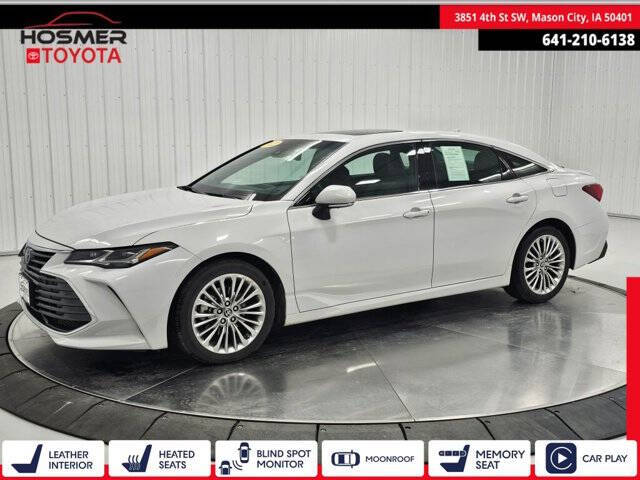 2022 Toyota Avalon Hybrid Limited
