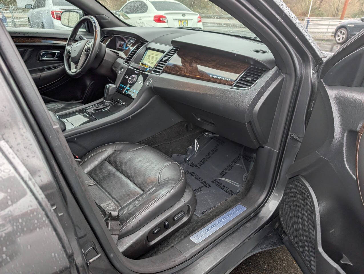 used 2016 Ford Taurus car, priced at $15,999