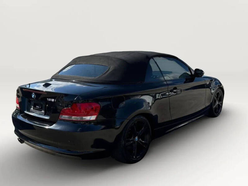 2011 BMW 1 Series 128i