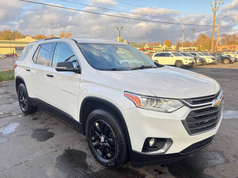 2018 Chevrolet Traverse LT Cloth