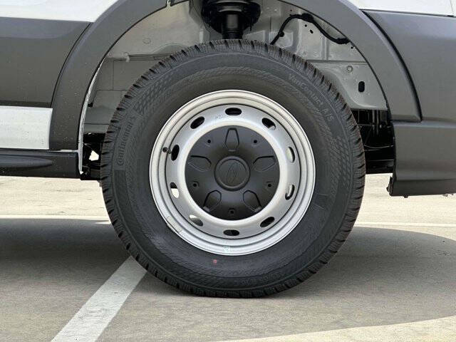 2025 Ford Transit 250