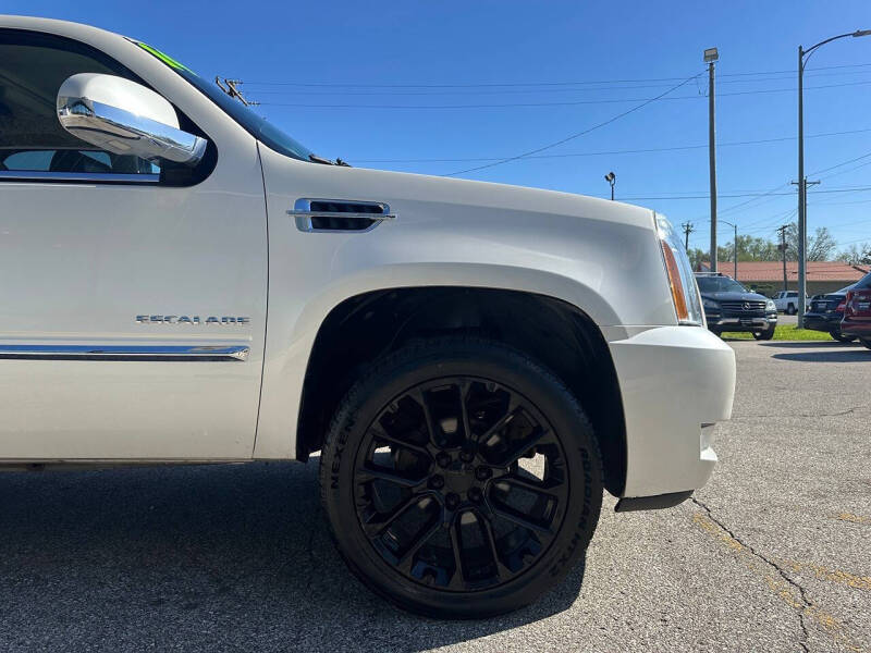2014 Cadillac Escalade Platinum